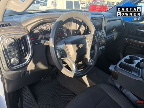 Used 2020 Chevrolet Silverado 3500 LT image 11