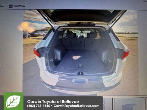 Used 2023 Chevrolet Blazer LT image 11