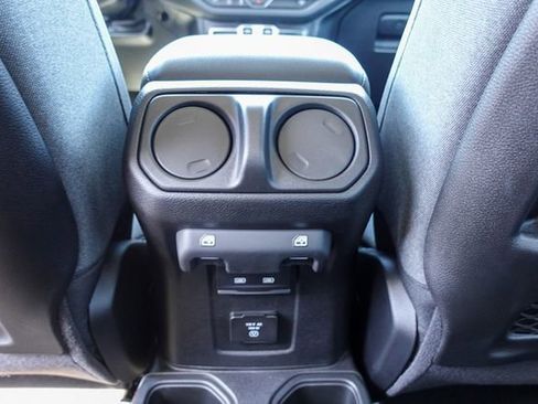 New 2025 Jeep Wrangler Rubicon w/ Technology Group image 26