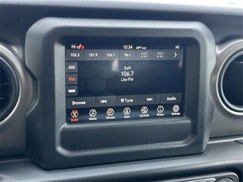 Certified 2023 Jeep Wrangler Willys image 40