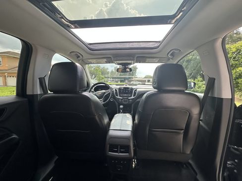 Used 2022 Chevrolet Equinox Premier FWD image 12