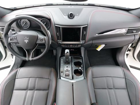 Used 2024 Maserati Levante Modena Ultima AWD/4WD image 11
