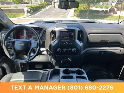 Used 2025 Chevrolet Silverado 3500 W/T AWD/4WD image 12