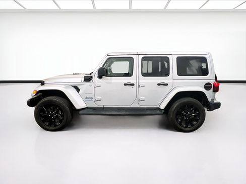 Used 2024 Jeep Wrangler Unlimited Sahara w/ Safety Group AWD/4WD image 21