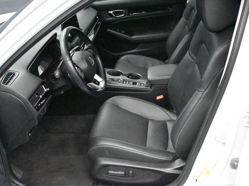 Used 2022 Honda Civic Touring image 14