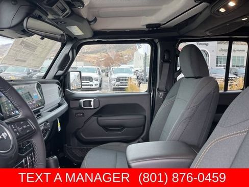New 2026 Jeep Gladiator Sport AWD/4WD image 12