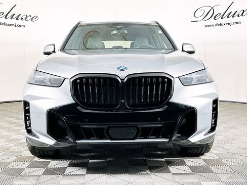 Used 2024 BMW X5 xDrive50e w/ M Sport Package image 2