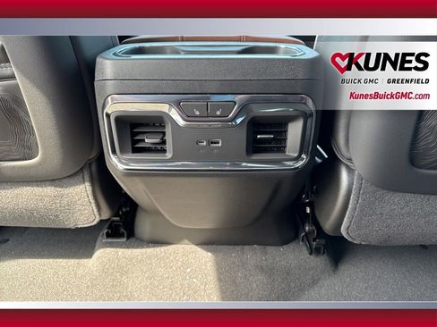 New 2025 GMC Sierra 3500 Denali Ultimate image 45