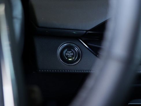 Used 2025 Buick Enclave Preferred image 20