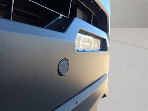 Used 2024 Toyota Tacoma TRD Sport w/ TRD Sport Upgrade Package image 16