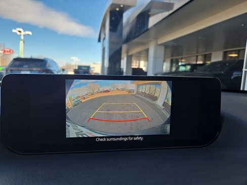 Used 2024 MAZDA CX-50 AWD 2.5 S w/ Premium Package image 19