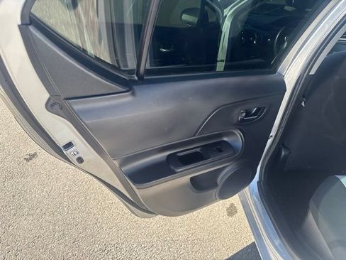 Used 2016 Toyota Prius C Two FWD image 16