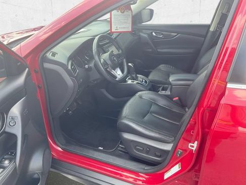 Used 2017 Nissan Rogue SL FWD image 10