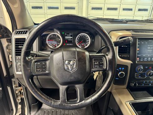 Used 2014 RAM 3500 Big Horn AWD/4WD image 16