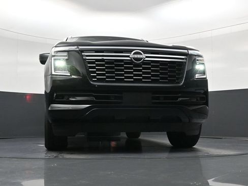 Used 2025 Nissan Armada SV AWD/4WD image 21