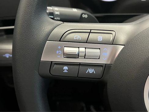 Certified 2026 Hyundai Kona SE image 22