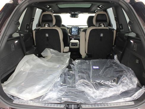 New 2026 Volvo XC90 B6 Plus w/ Protection Package image 31