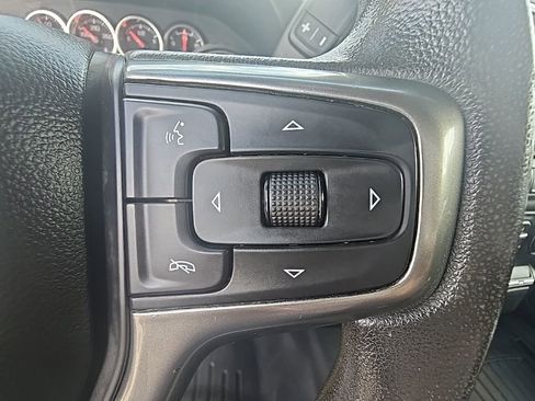 Used 2020 Chevrolet Silverado 2500 LT w/ Z71 Off-Road Package image 18