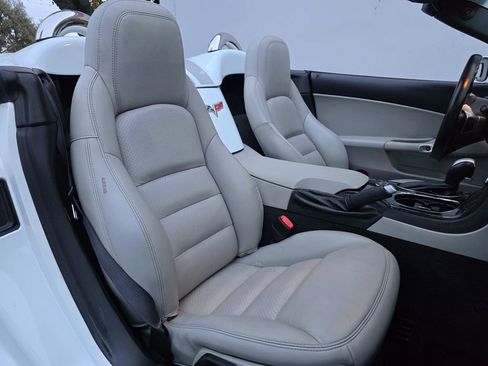 Used 2011 Chevrolet Corvette Convertible w/ Preferred Equipment Group image 9