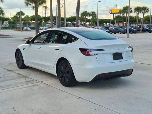 Used 2025 Tesla Model 3 Long Range AWD/4WD image 7
