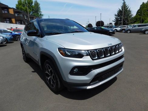 Used 2025 Jeep Compass Limited AWD/4WD image 1