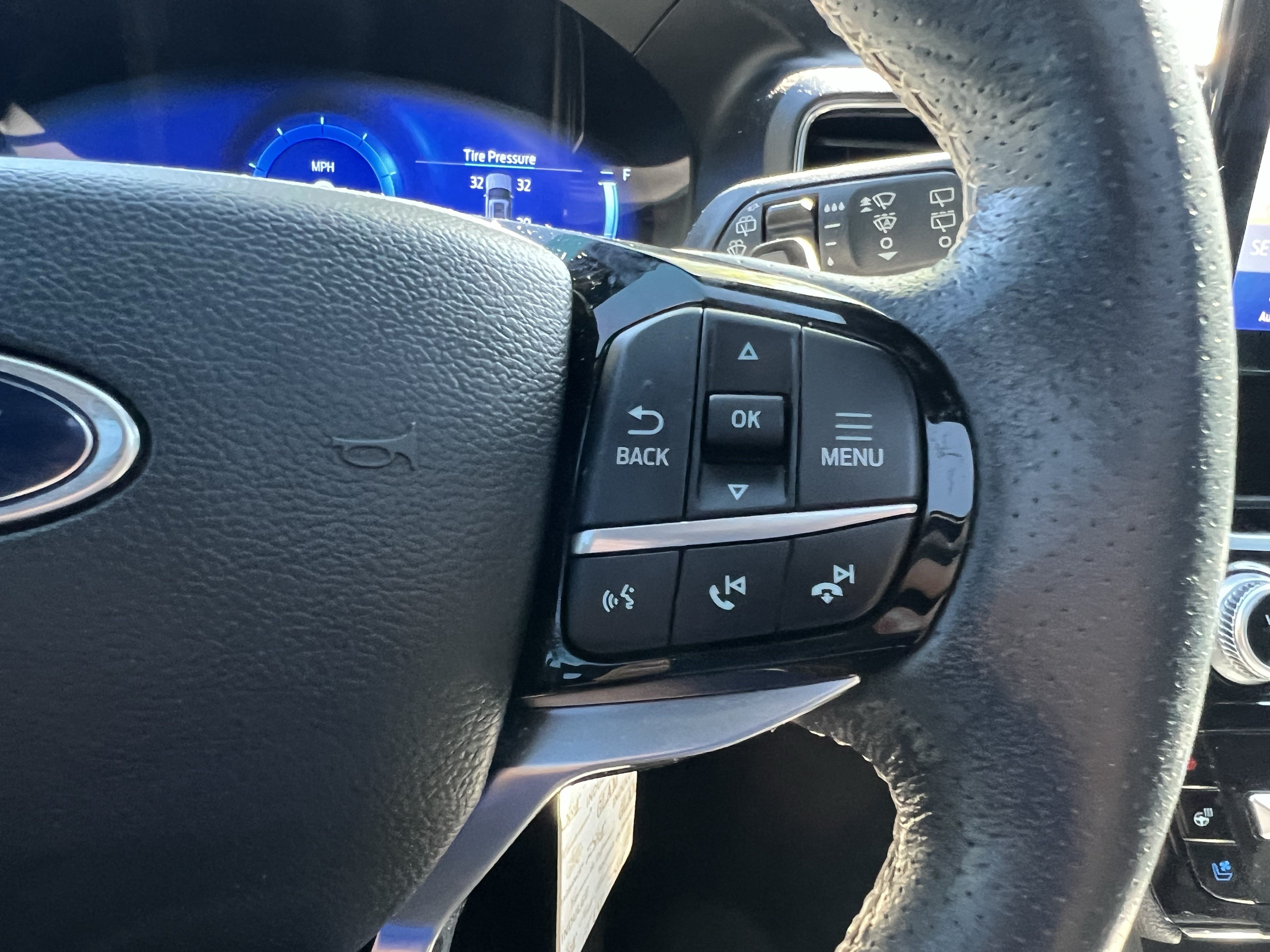 Used 2022 Ford Explorer ST w/ Equipment Group 401A AWD/4WD image 20