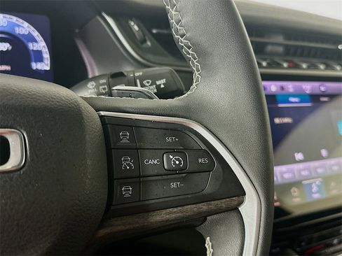 Used 2024 Jeep Grand Cherokee Limited image 26