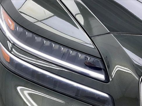 Used 2025 Genesis GV80 3.5T Prestige image 26