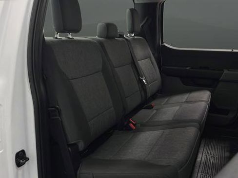 Used 2024 Ford F250 XL w/ XL Chrome Package image 24