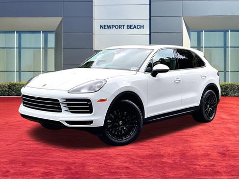 Used 2022 Porsche Cayenne Platinum Edition image 1