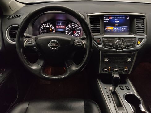 Used 2017 Nissan Pathfinder SL w/ SL Premium Package AWD/4WD image 22