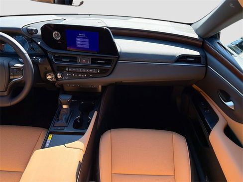 New 2025 Lexus ES 350 w/ Premium Package image 18