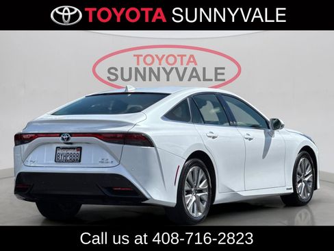 Certified 2021 Toyota Mirai w/ Advanced Technology Package RWD image 3