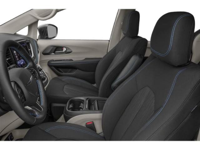 Used 2021 Chrysler Pacifica Touring AWD/4WD image 12
