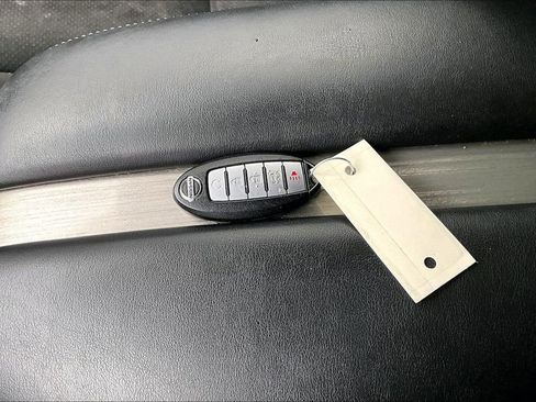 Used 2016 Nissan Murano S image 34