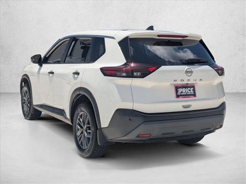 Used 2022 Nissan Rogue S FWD image 7