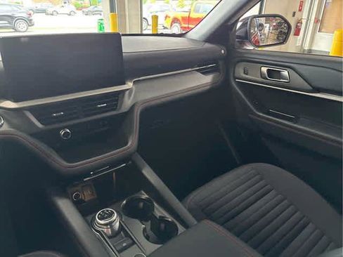 New 2025 Ford Explorer ST-Line image 13