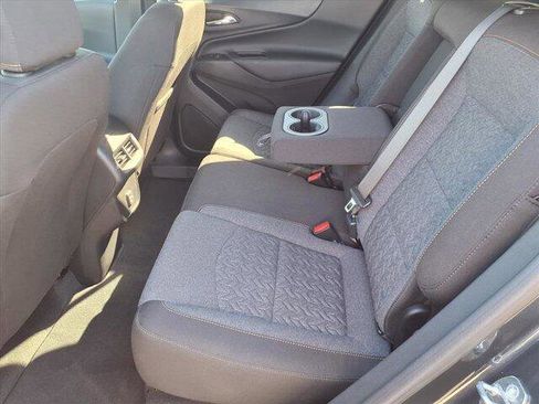 Used 2023 Chevrolet Equinox LT image 18