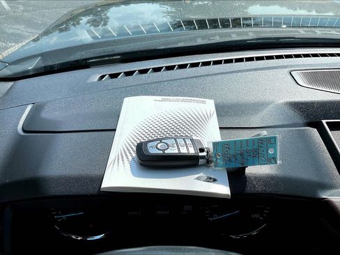 Used 2024 Ford Expedition Max Limited image 14