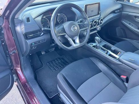 Used 2020 Nissan Sentra SV image 10