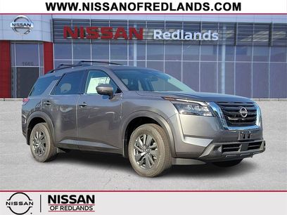 New 2025 Nissan Pathfinder SV