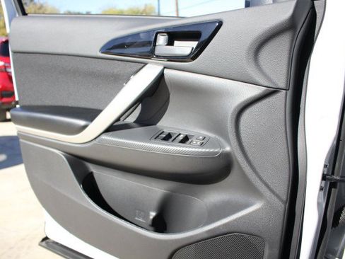 New 2026 Mitsubishi Eclipse Cross ES image 15