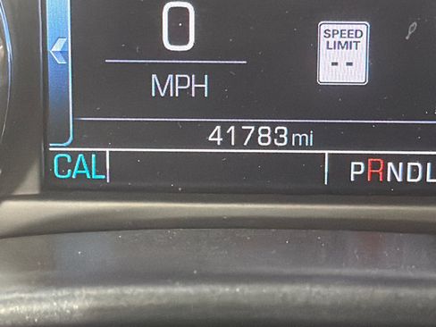 Used 2017 Chevrolet Silverado 1500 LT w/ All Star Edition AWD/4WD image 28