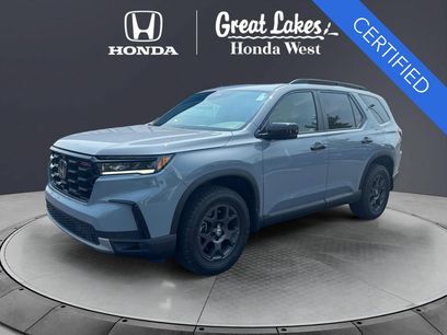 Certified 2025 Honda Pilot TrailSport