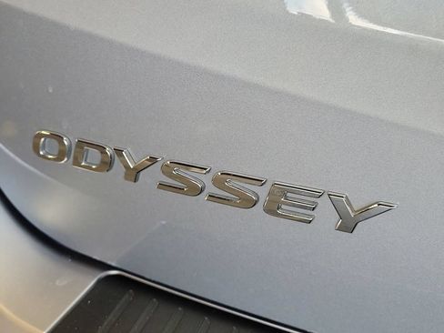Used 2023 Honda Odyssey EX-L image 8