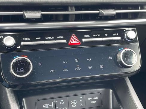 Used 2025 Hyundai Santa Cruz XRT AWD/4WD image 17