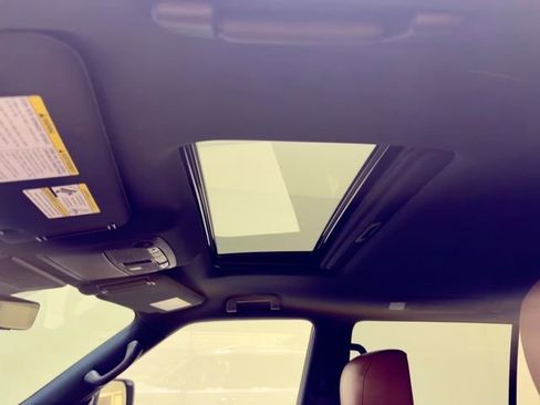 Used 2021 INFINITI QX80 Sensory w/ Cargo Package image 6