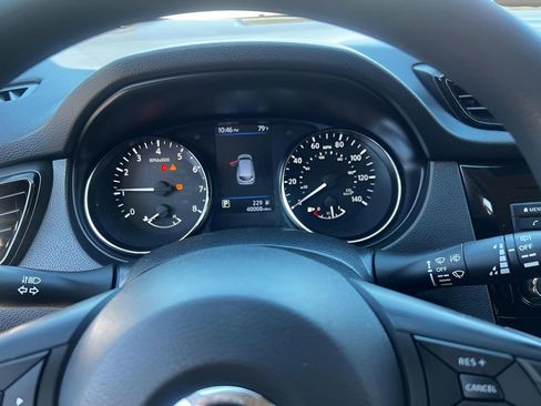 Used 2022 Nissan Rogue Sport S image 14