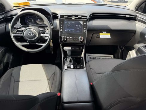 Certified 2023 Hyundai Tucson SE AWD/4WD image 13