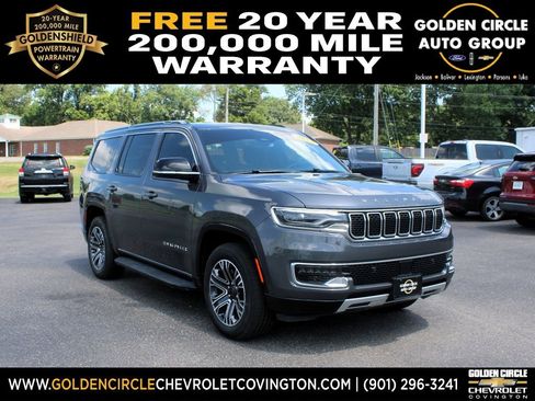 Used 2024 Jeep Wagoneer Series II AWD/4WD image 1